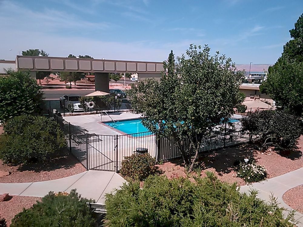 Lake Powell Canyon Inn Page Dış mekan fotoğraf